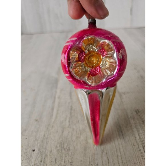 Vintage pink indent ice cream snow cone ball ornament mercury glass Xmas tree - Picture 2 of 10